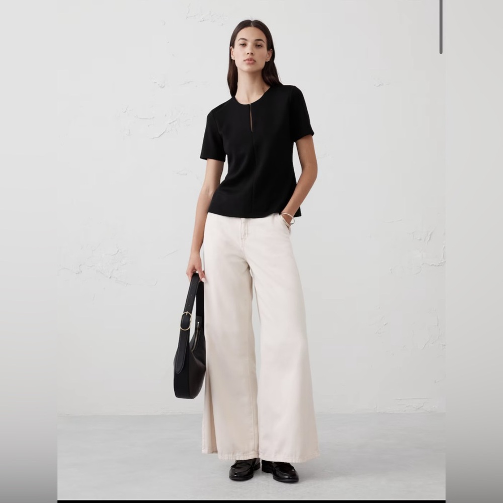 Elegant Periwinkle Blue Women's Top - Picture 4 of 5